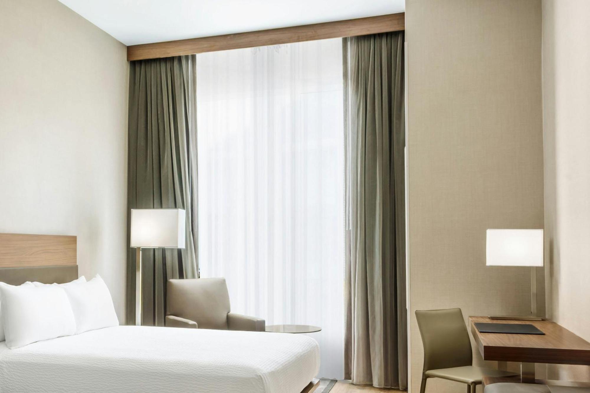 Ac Hotel By Marriott San Francisco Airport/Oyster Point Waterfront South San Francisco Exterior photo